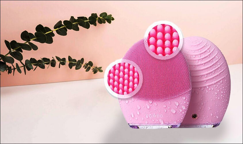 Máy rửa mặt Foreo chính hãng có lớp gai silicone dày