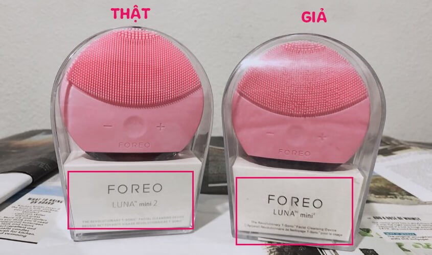 Font chữ máy rửa mặt Foreo thật được in sắc sảo và đều hơn máy giả