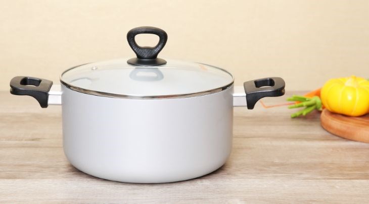 Nồi nhôm oxy hóa mềm nắp kính 24 cm Supor S30A24 đang được kinh doanh tại Điện máy XANH với giá 231.000 VNĐ (cập nhật ngày 05/2023, có thể thay đổi theo thời gian)