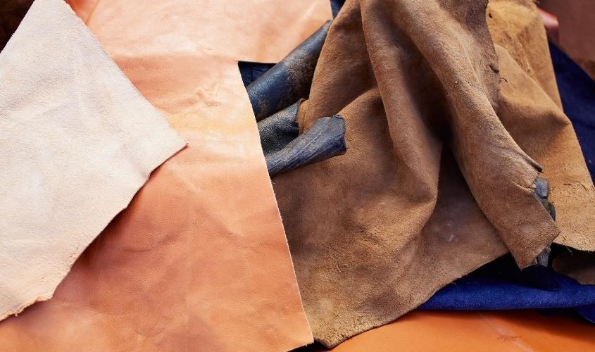 Bề mặt của chất liệu Suede leather