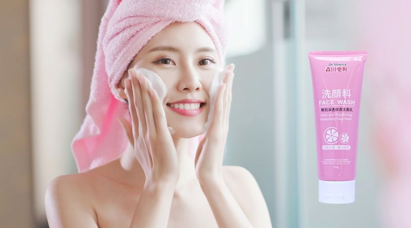 Sữa rửa mặt dưỡng sáng da Dr. Morita 150g