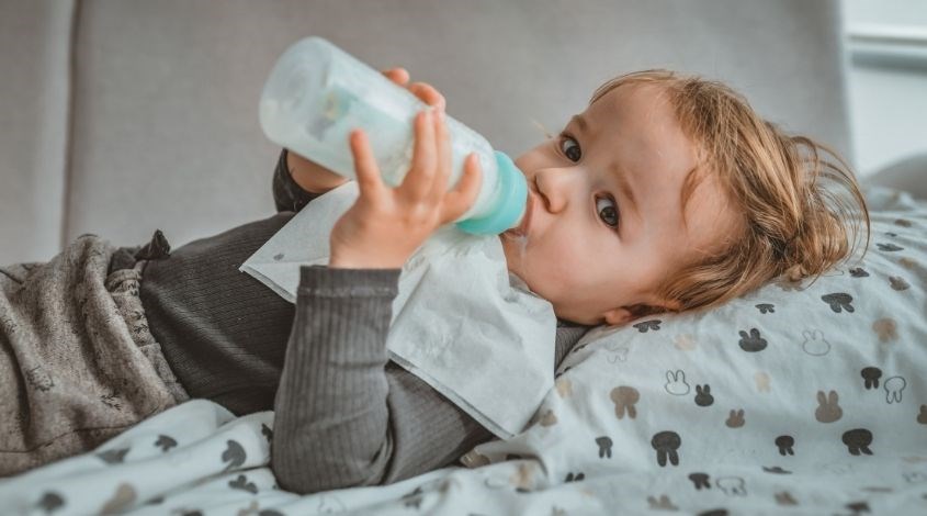 Lưu ý khi sử dụng sữa cho bé Lưu ý khi sử dụng sữa cho bé