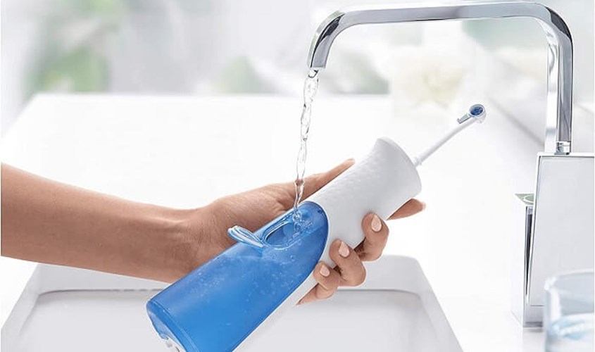 Không ngâm máy trong nước quá lâu