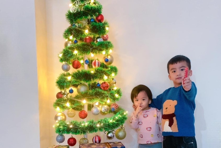 Mẹ 9x Hà thành bày cách làm cây thông Noel siêu xịn chỉ với 60 nghìn