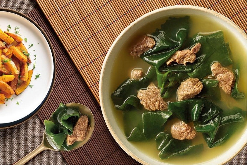 Món canh rong biển thịt bò Ăn vặt cho bà bầu