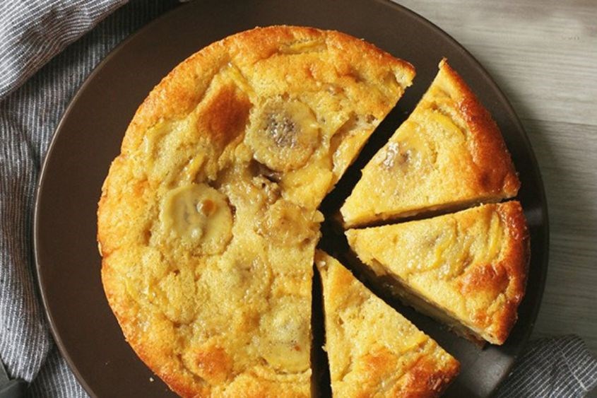 Bánh khoai lang mix chuối cực thơm ngon. Ảnh: iStock