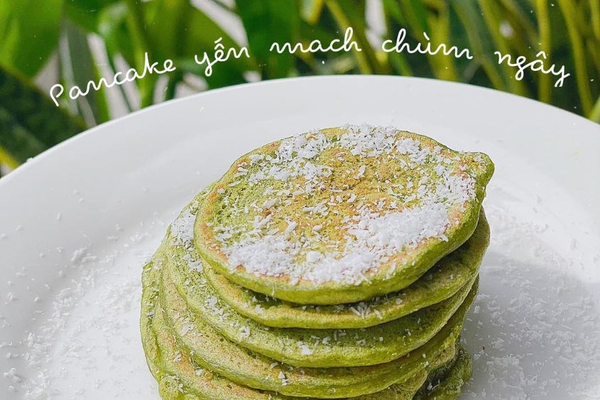 Bánh pancake yến mạch chùm ngây. Ảnh: Canva