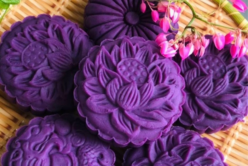 Bánh trung thu khoai lang tím Bánh trung thu khoai lang tím
