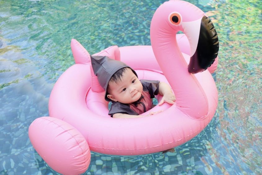 Bé Đậu rất hào hứng với trải nghiệm mới Du lịch cùng con nhỏ