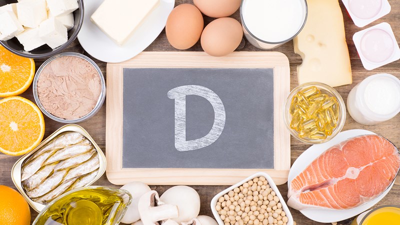 Bổ sung nhiều thực phẩm giàu vitamin D giúp chữa còi xương Bổ sung nhiều thực phẩm giàu vitamin D giúp chữa còi xương