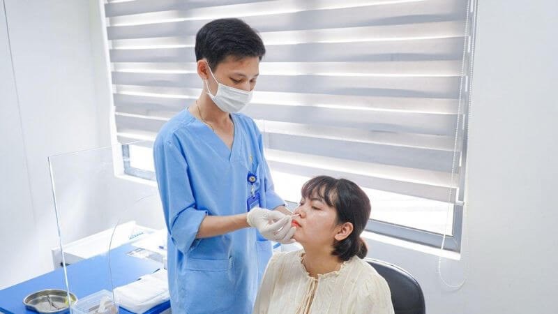 Test nhanh bằng dịch tỵ hầu có thể giúp chẩn đoán bệnh cúm A H1N1 Test nhanh bằng dịch tỵ hầu có thể giúp chẩn đoán bệnh cúm A H1N1