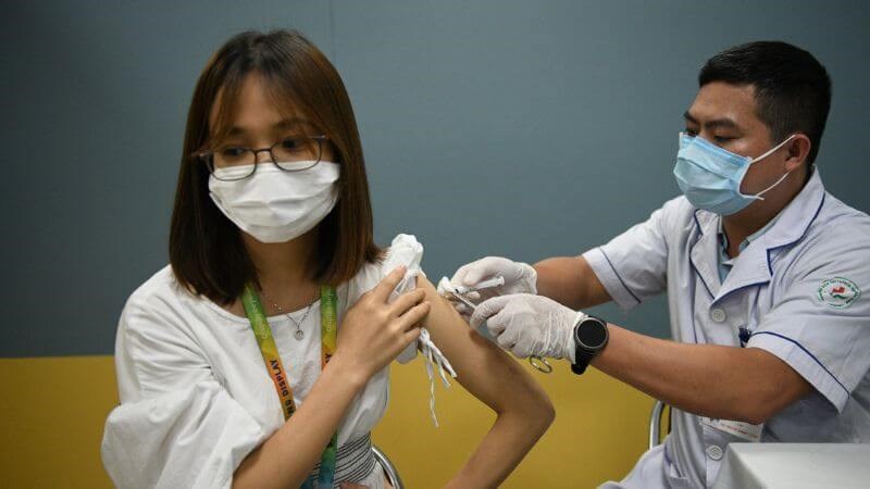 Tiêm vaccine cúm A H1N1 là biện pháp phòng ngừa bệnh hiệu quả Tiêm vaccine cúm A H1N1 là biện pháp phòng ngừa bệnh hiệu quả