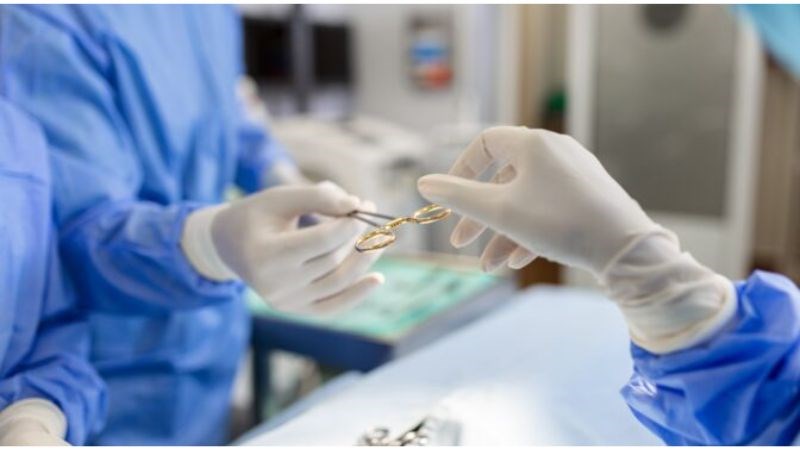 Phẫu thuật là biện pháp điều trị chủ yếu cho ung thư thực quản