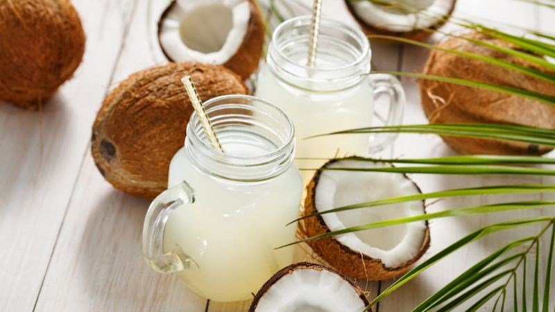 Nước dừa không chỉ có hương vị thơm ngon mà còn cung cấp nhiều giá trị dinh dưỡng