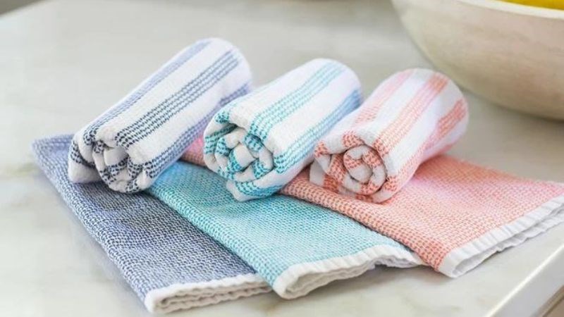 Hạn chế sử dụng chung đồ dùng cá nhân với người đang hoặc nghi ngờ mắc bệnh