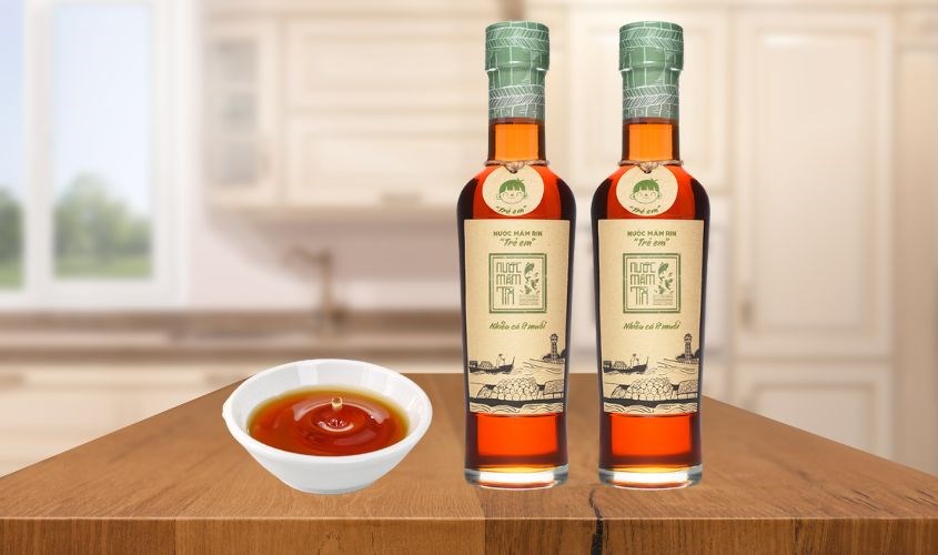 Nước mắm Tĩn ăn dặm cho bé 42°N chai 250 ml (từ 6 tháng)