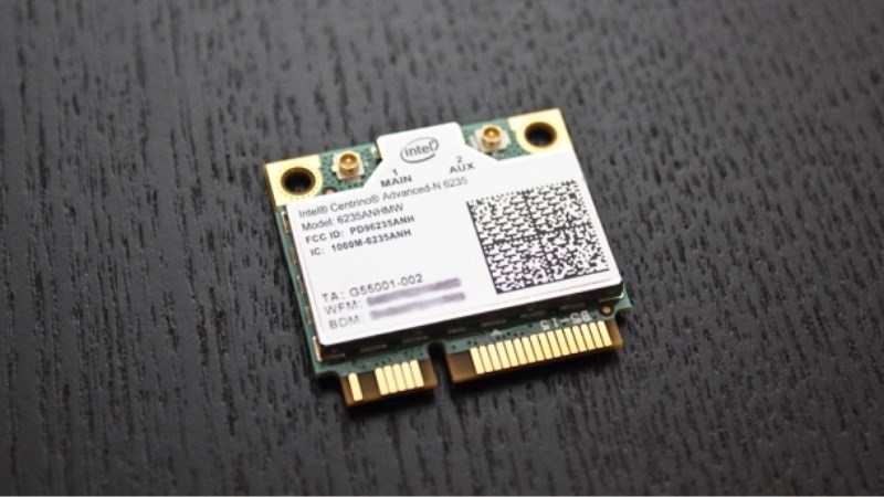 Việc thay card Wi-Fi cần được thực hiện bởi các chuyên gia kỹ thuật có kinh nghiệm