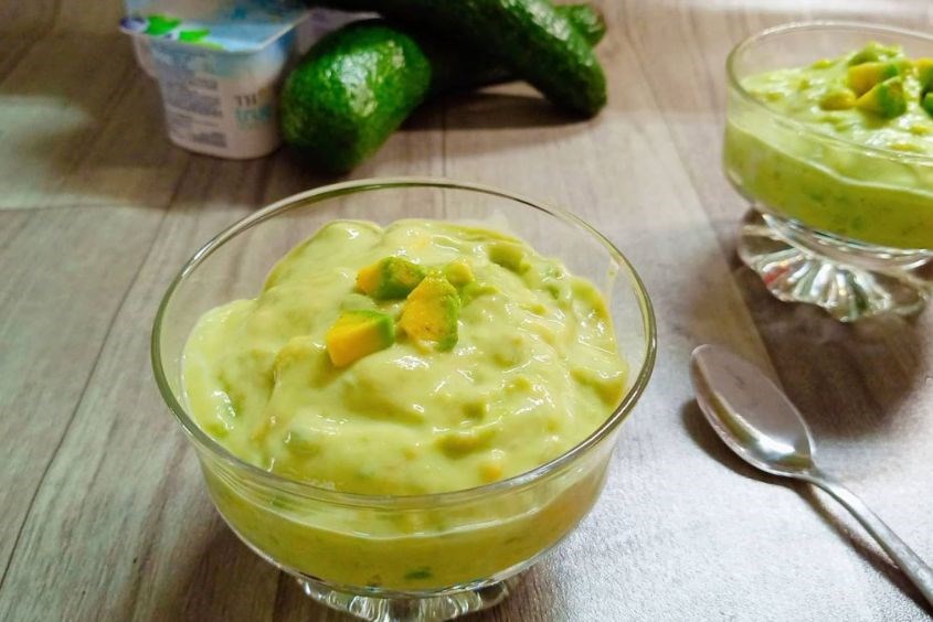 Cách làm món ăn dặm từ bơ