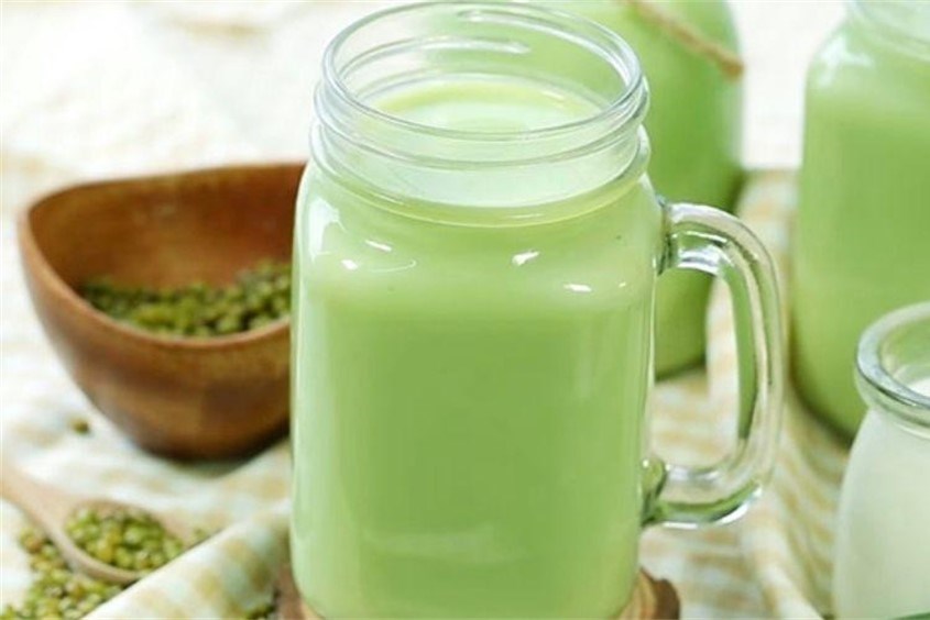 Bật mí cách làm sữa cốm xanh cực ngon cho bé yêu uống trong bữa phụ
