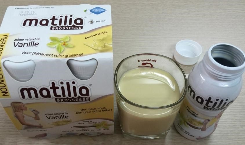 Sữa thật có mùi thơm dễ chịu, sữa sánh mịn, dễ uống