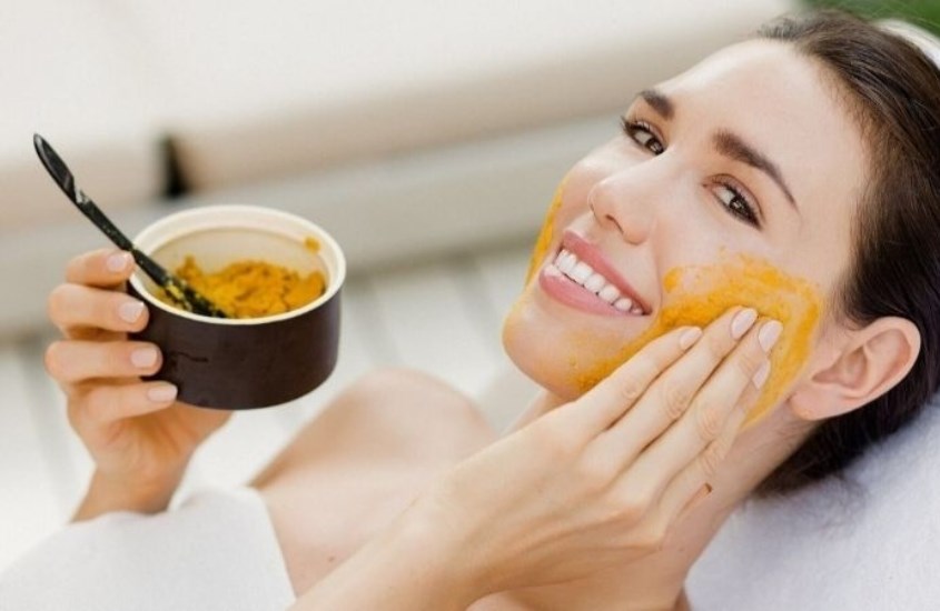 Lưu ý khi trị nám da cho mẹ bầu, mẹ sau sinh bằng tinh bột nghệ