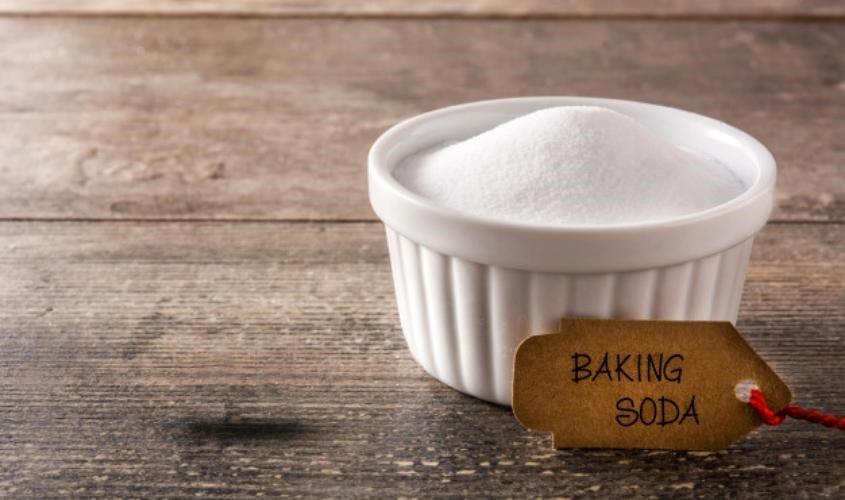 Sử dụng Baking soda để vệ sinh gặm nướu cho bé