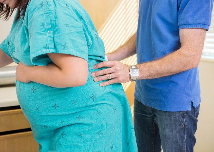 Vận động giúp giảm cơn đau chuyển dạ 