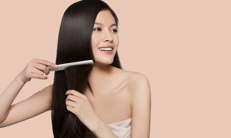 Hương nhu cùng lá bưởi và bồ kết sẽ giúp tóc dài suôn mượt