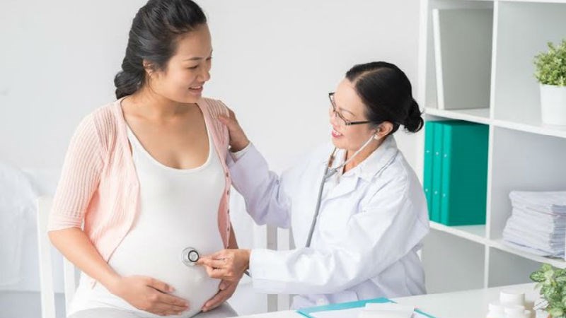 Nên đến gặp bác sĩ khi có dấu hiệu chảy máu trong thai kỳ