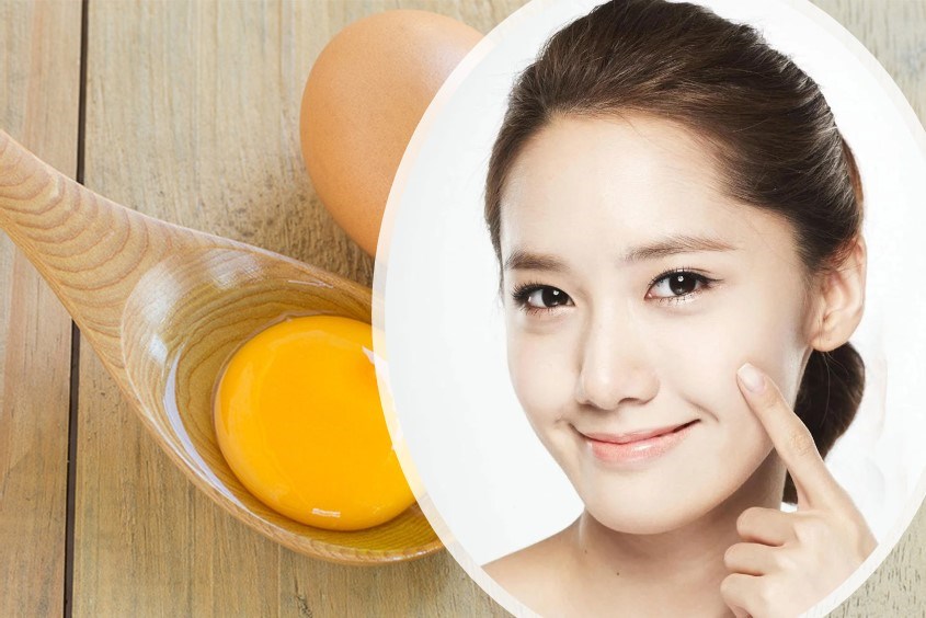Trị mụn với trứng gà là cách làm mặt nạ trị mụn trứng cá giúp hồi phục tế bào da hư tổn nhanh chóng
