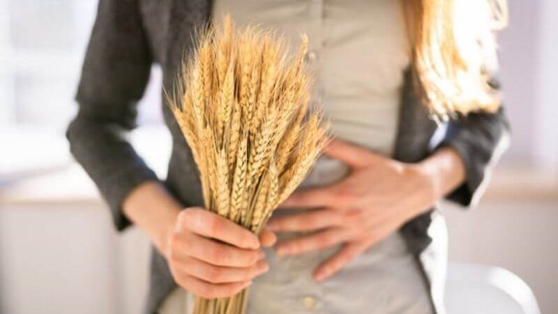 Người bệnh celiac thường xuyên bị đau bụng dưới