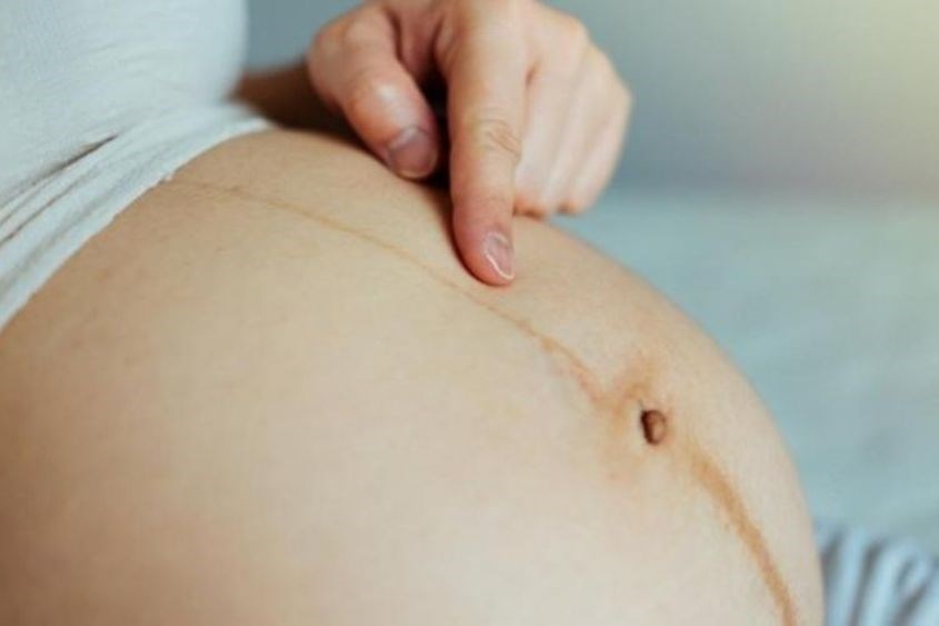 12 Dấu hiệu mang thai con gái mẹ bầu không nên bỏ qua