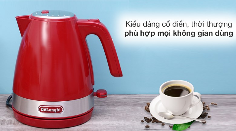 Tông màu đỏ đặc sắc của bình đun tạo điểm nhấn cho gian bếp nhà bạn