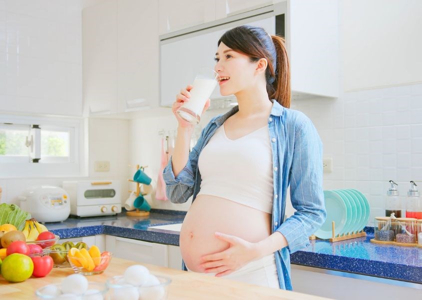 Mẹ cần bổ sung dinh dưỡng đầy đủ trong thai kỳ