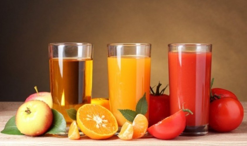 Bé trên 6 tháng tuổi là thời điểm thích hợp để sử dụng nước ép trái cây Bé trên 6 tháng tuổi là thời điểm thích hợp để sử dụng nước ép trái cây