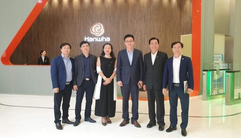 Hãng sản xuất Hanwha được thành lập năm 1952 và phát triển đến ngày nay Hãng sản xuất Hanwha được thành lập năm 1952 và phát triển đến ngày nay