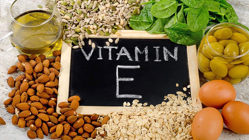 Hạnh nhân là một trong những nguồn cung cấp vitamin E dồi dào