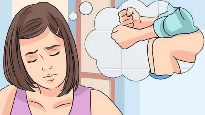 Lượng chất xơ khi ăn quá nhiều hạnh nhân gây táo bón, đầy hơi và khó chịu cho dạ dày