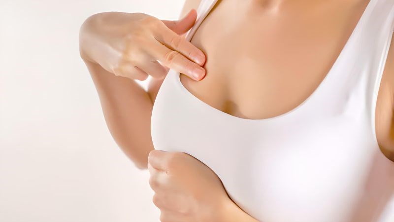 Hạt sen còn giúp phục hồi vòng một sau sinh nhanh chóng và hiệu quả.