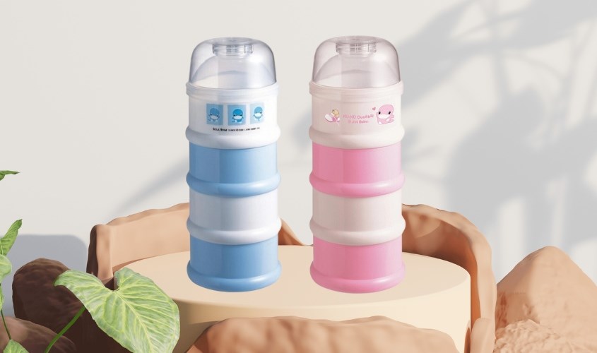 Hộp chia sữa 4 ngăn bằng nhựa PP KuKu KU5305 