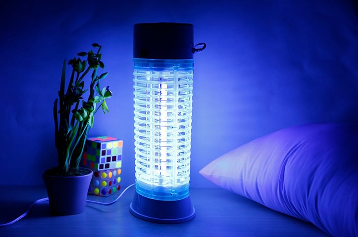 Đèn bắt muỗi sử dụng hiệu quả vào ban đêm