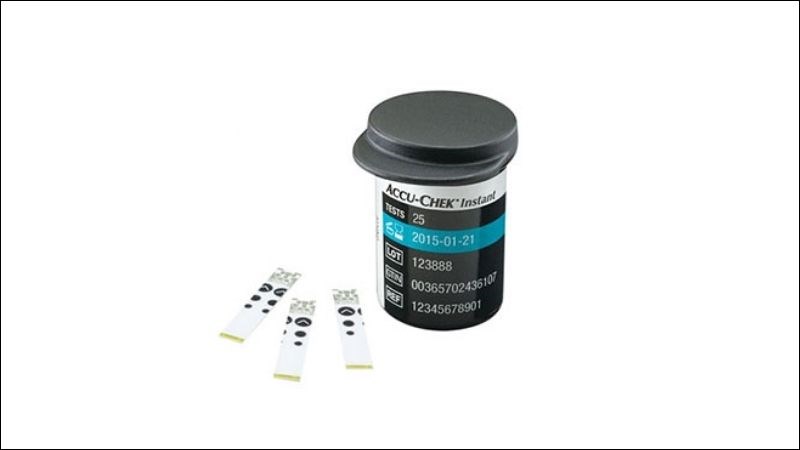Nên sử dụng que thử Accu-chek Instant chính hãng để có kết quả chính xác nhất