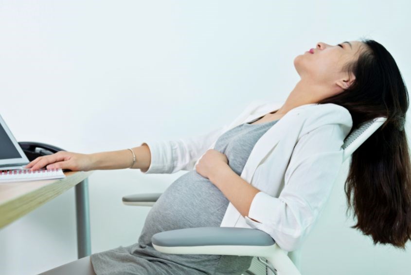 Thiếu máu do thiếu sắt là loại phổ biến nhất trong thời kỳ mang thai (Ảnh: Canva)