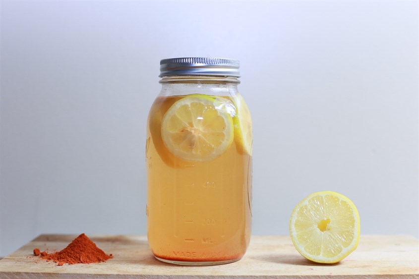 Nước chanh chứa rất nhiều Vitamin C. Nguồn: Unsplash, tác giả: Milo Mcdowell