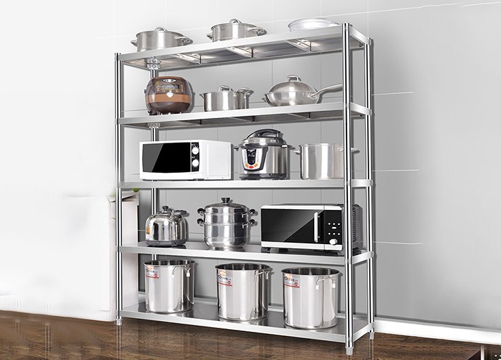 Kệ inox thường được sử dụng trong nhà bếp và nhà tắm, dễ dàng vệ sinh