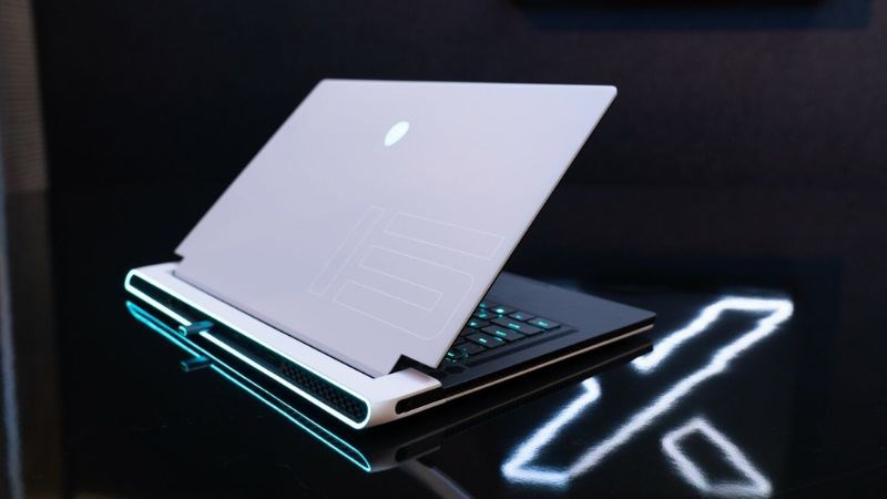 Laptop Alienware X15 gây ấn tượng với người dùng bởi độ phân giải cho hình ảnh chất lượng chân thật nhất