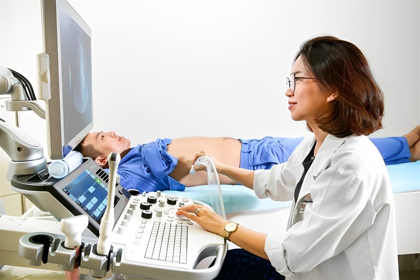 Khám tại phòng khám Careplus