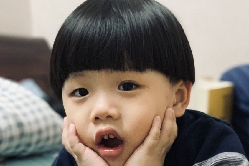 Tóc bé trai Hàn Quốc đầu nấm cực kỳ ấn tượng