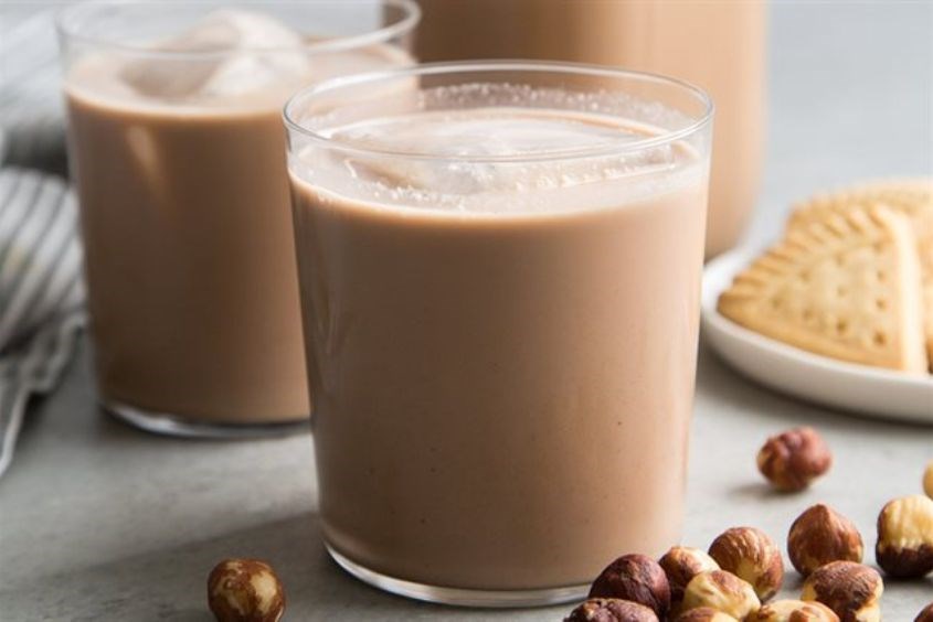 Cách làm sữa hạt phỉ với bột cacao bổ dưỡng