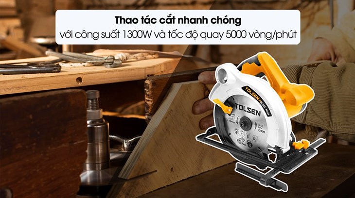 Máy cắt gỗ Tolsen 79532 1300W có công suất lớn, giúp cắt vật liệu nhanh chóng, tiết kiệm thời gian Máy cắt gỗ Tolsen 79532 1300W có công suất lớn, giúp cắt vật liệu nhanh chóng, tiết kiệm thời gian